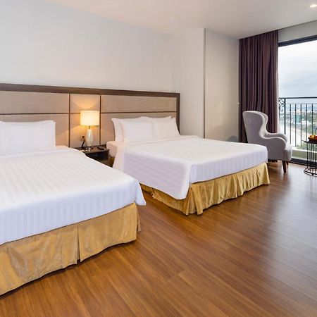 Aston Nha Trang City Hotel Exterior foto