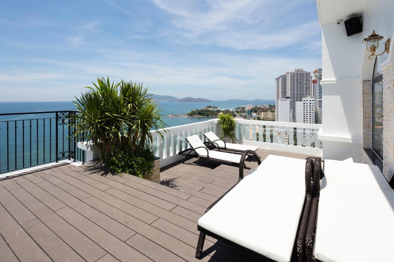 Aston Nha Trang City Hotel Exterior foto