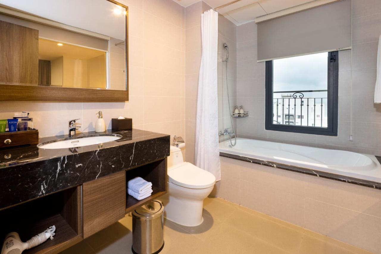 Aston Nha Trang City Hotel Exterior foto