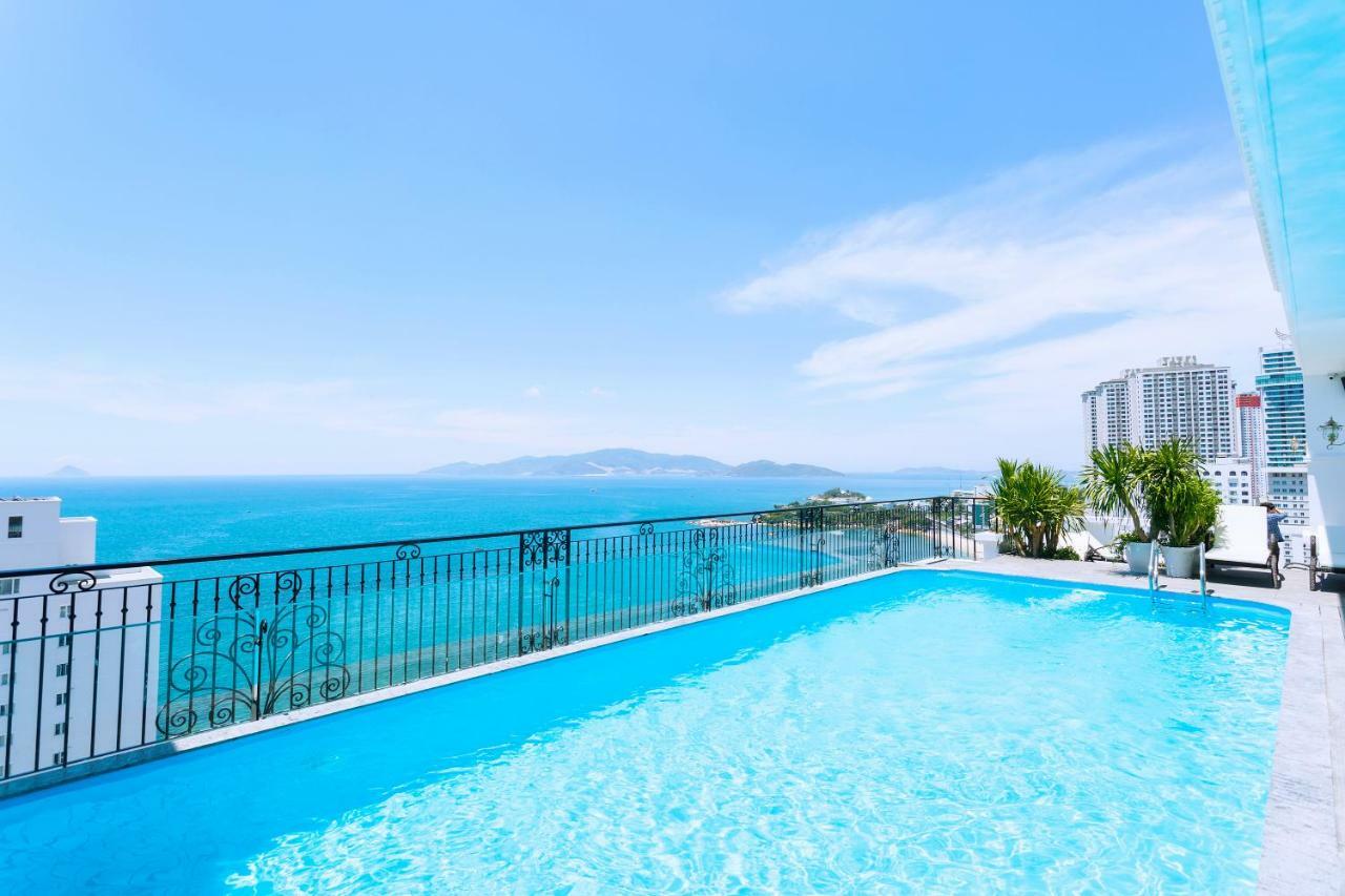 Aston Nha Trang City Hotel Exterior foto